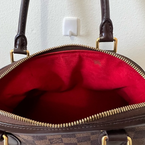 🔥🔥sold🔥🔥Authentic Trevi PM Size - Picture 13 of 17